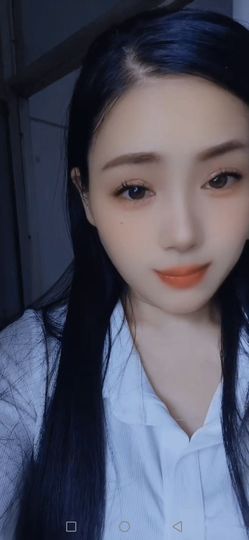 全平台最惨的玫瑰主播照片