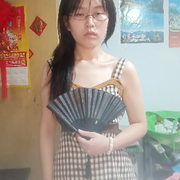 ヅ看电影的金蟾蜍