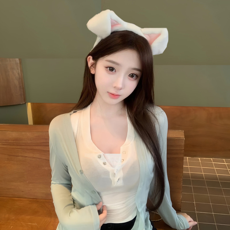 新人子希求关注的主播海报