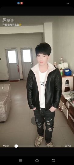 云南小袁袁主播照片