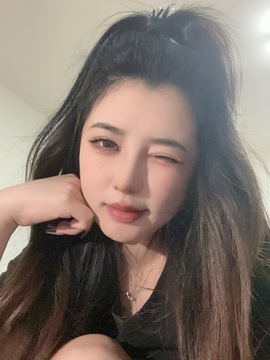 思思👑主播照片