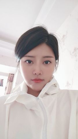 小雨♬看动态主播照片