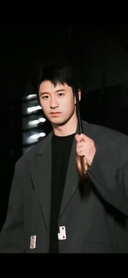 大圣下月播主播照片