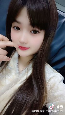 菲儿🌻加油主播照片