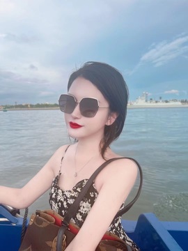 琪绾绾的图片