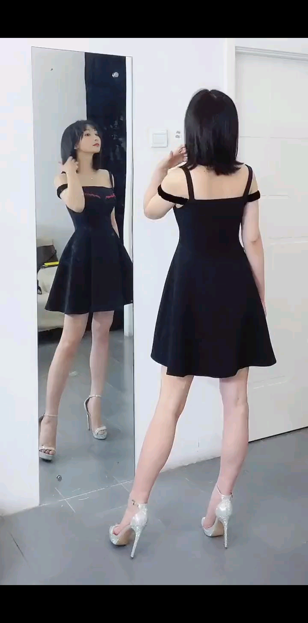 特好看的美女在新的一