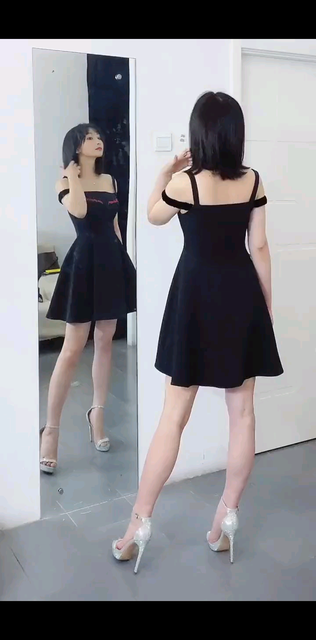 特好看的美女在新的一