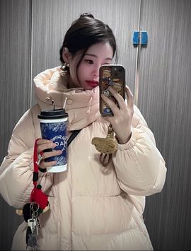 爱笑🌺幸福甜蜜蜜主播照片