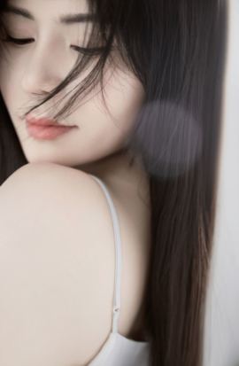 思佳💐主播照片