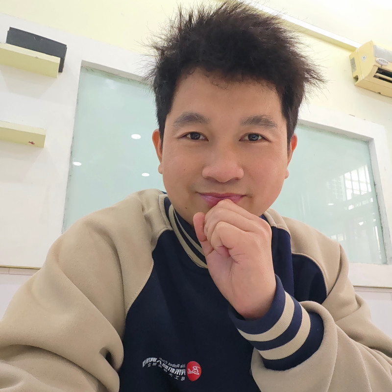 八爪鱼的王海报