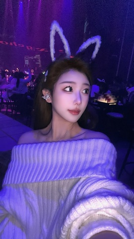抱抱馨💌今晚播叭！主播照片