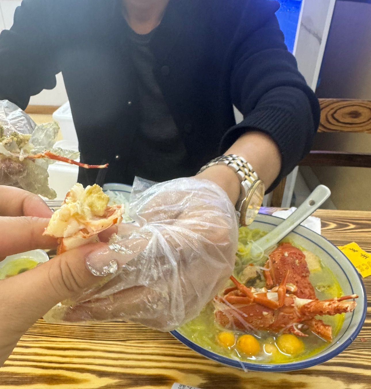 琪绾绾主播图片