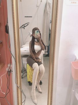 御姐类型主播照片