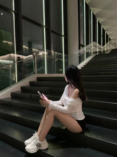 新人晕晕海报