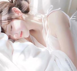 丑小鸭💞愿有一束光主播照片