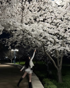思佳💐主播照片