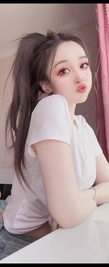 小玲宝🧸主播照片