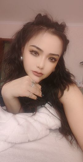 佛系女子主播照片