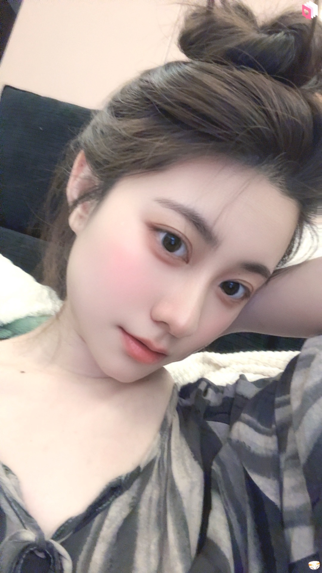陈冰🍃病了主播图片