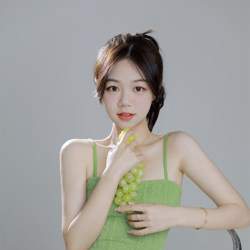 小淘淘👑海报