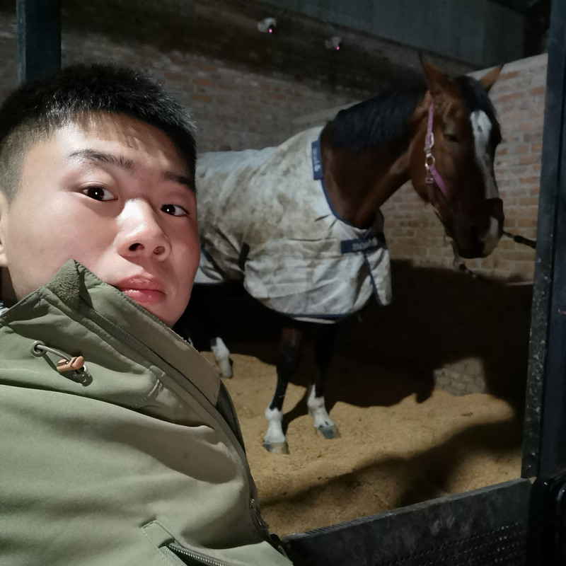 户外马场超哥