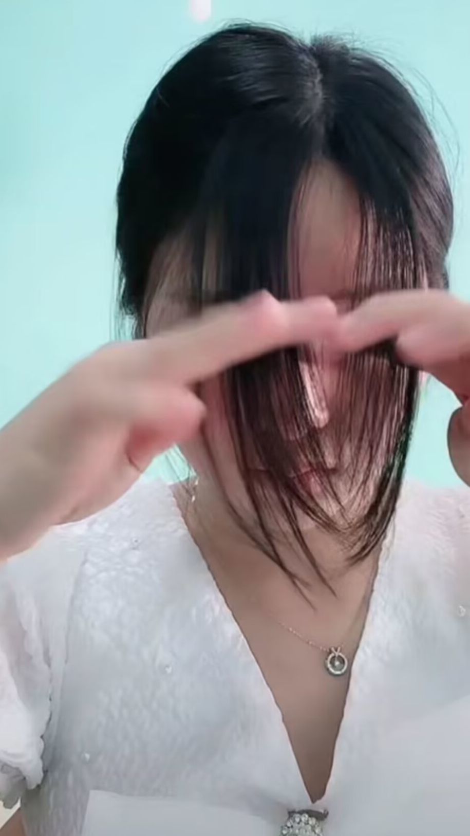 二两桃花醉今生主播图片