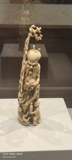 妞妞骑行中国主播照片