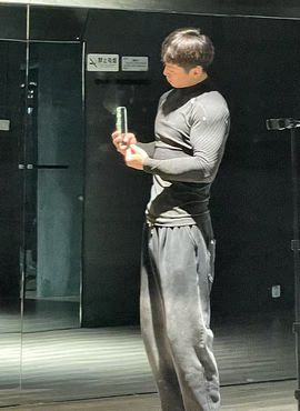 遵义森哥主播照片