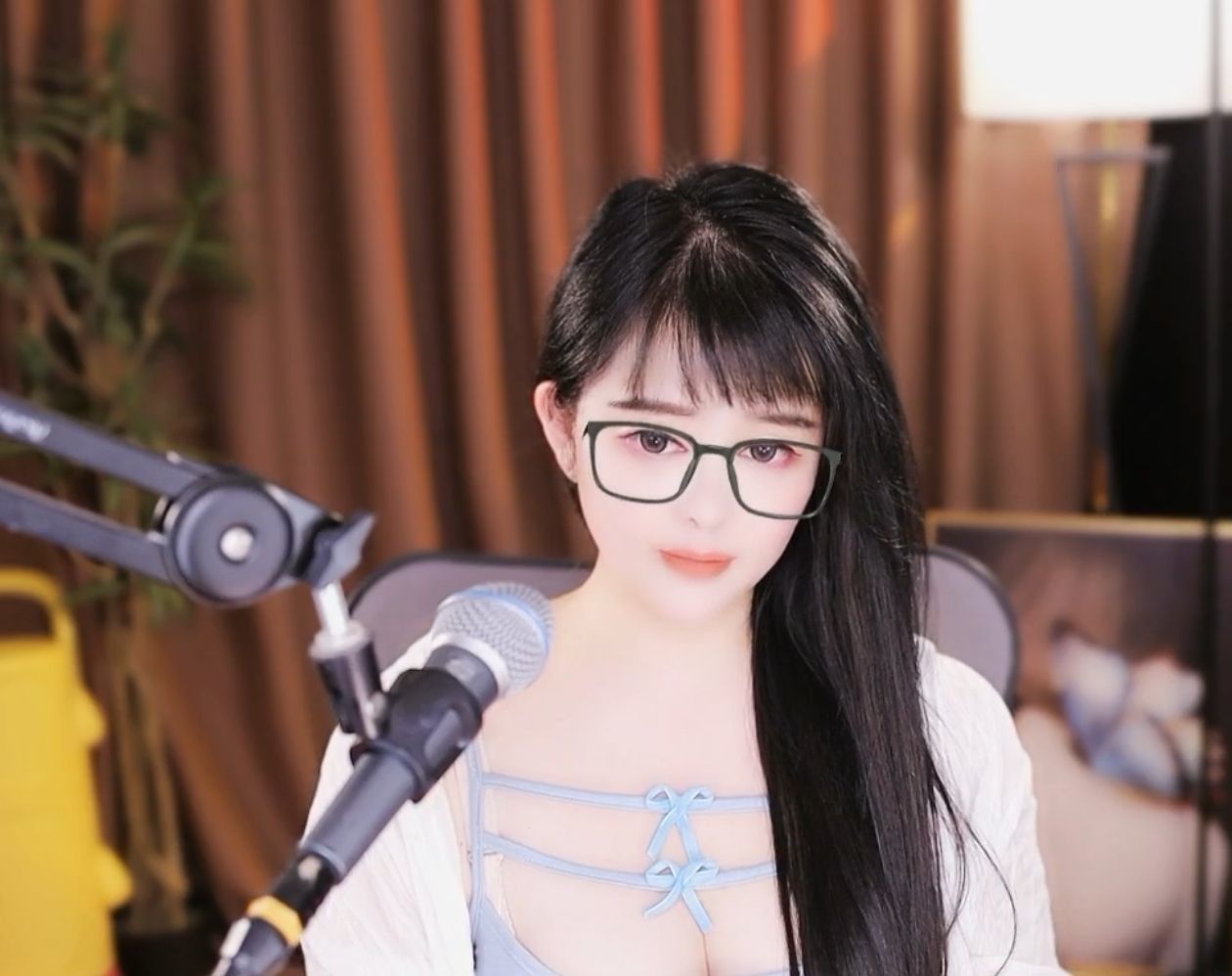 沫寶賀寂寞哥榮升神皇主播圖片