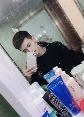 周❤️华主播照片
