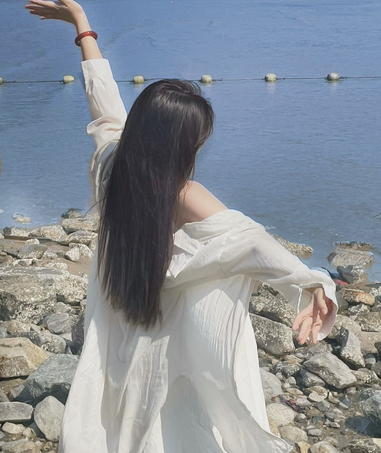 藝藝??喂一口的主播照片