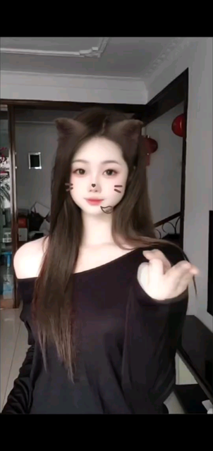 来个手势舞