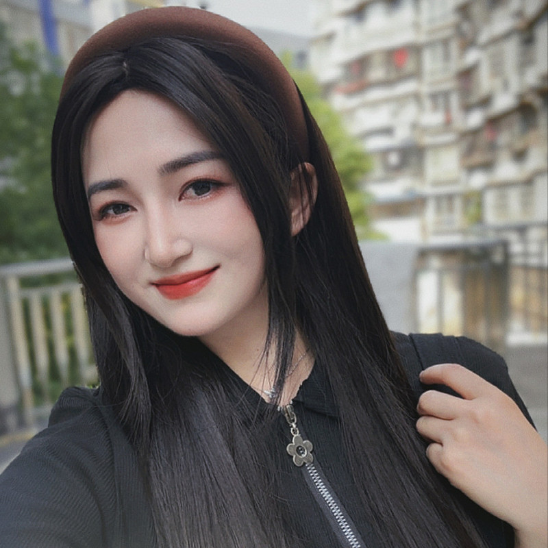 堇一🎧的主播海报