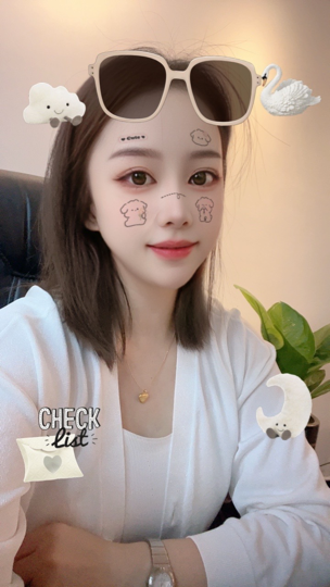 小琳Baby、海报