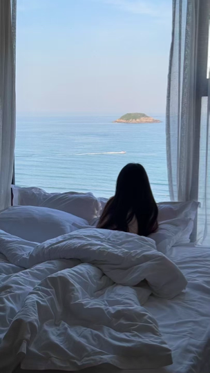 感谢遇见。海报