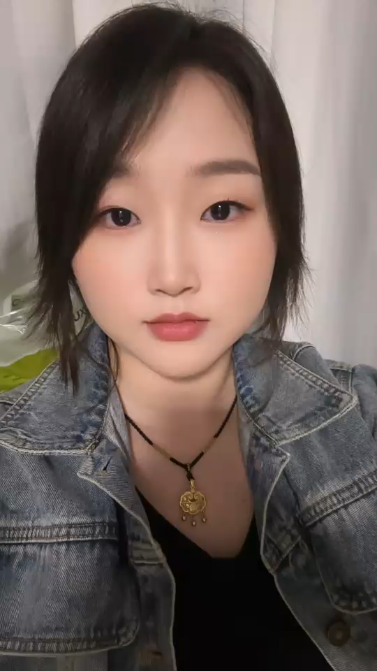 今天长得怪好看的