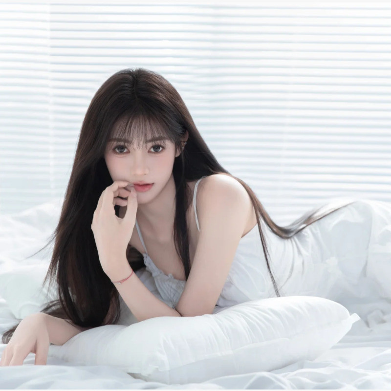 大长腿虎牙妹妹的主播海报