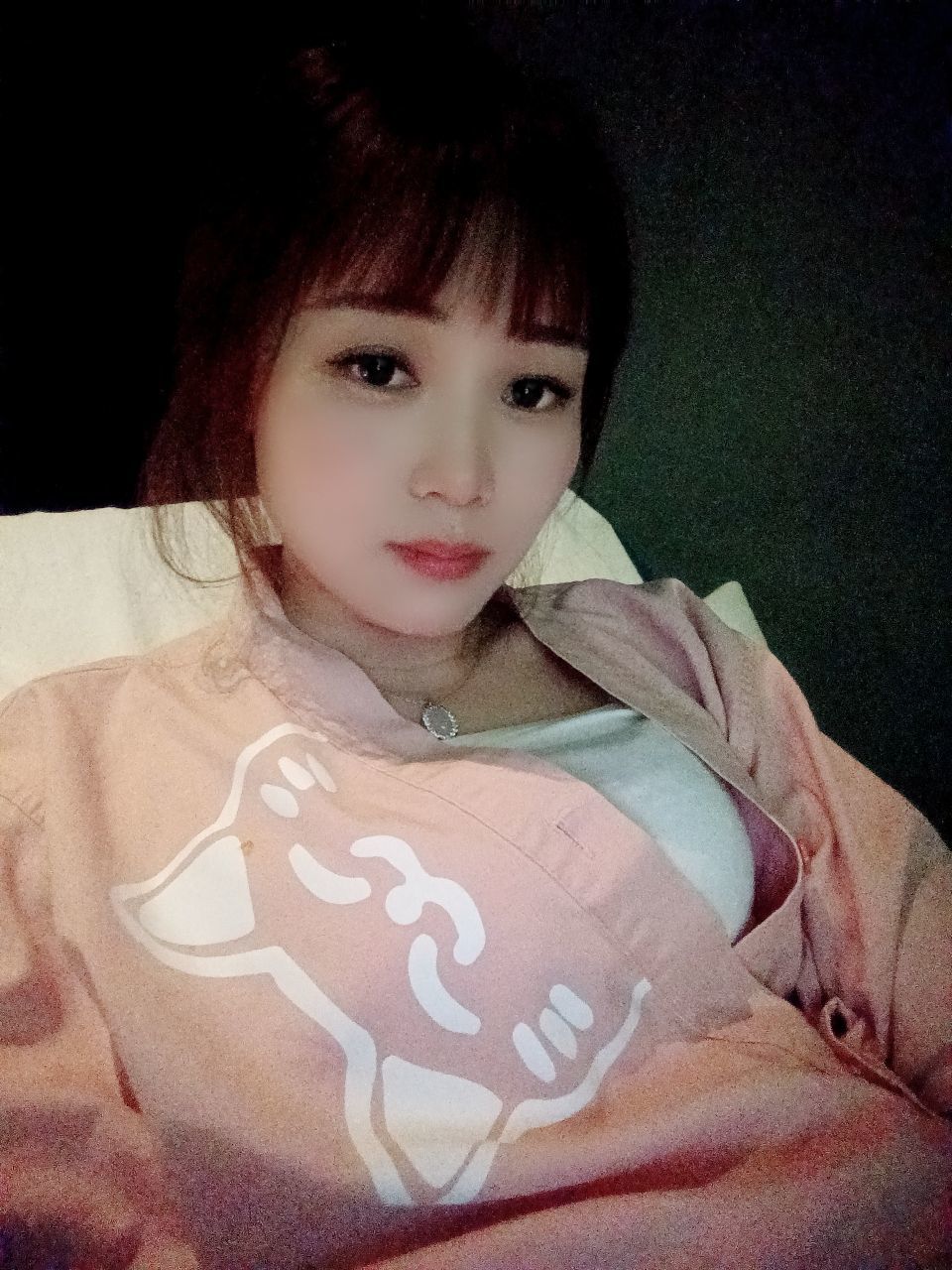 燕燕《承蒙厚爱》主播图片