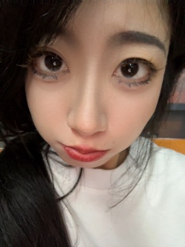 看看刘至的图片