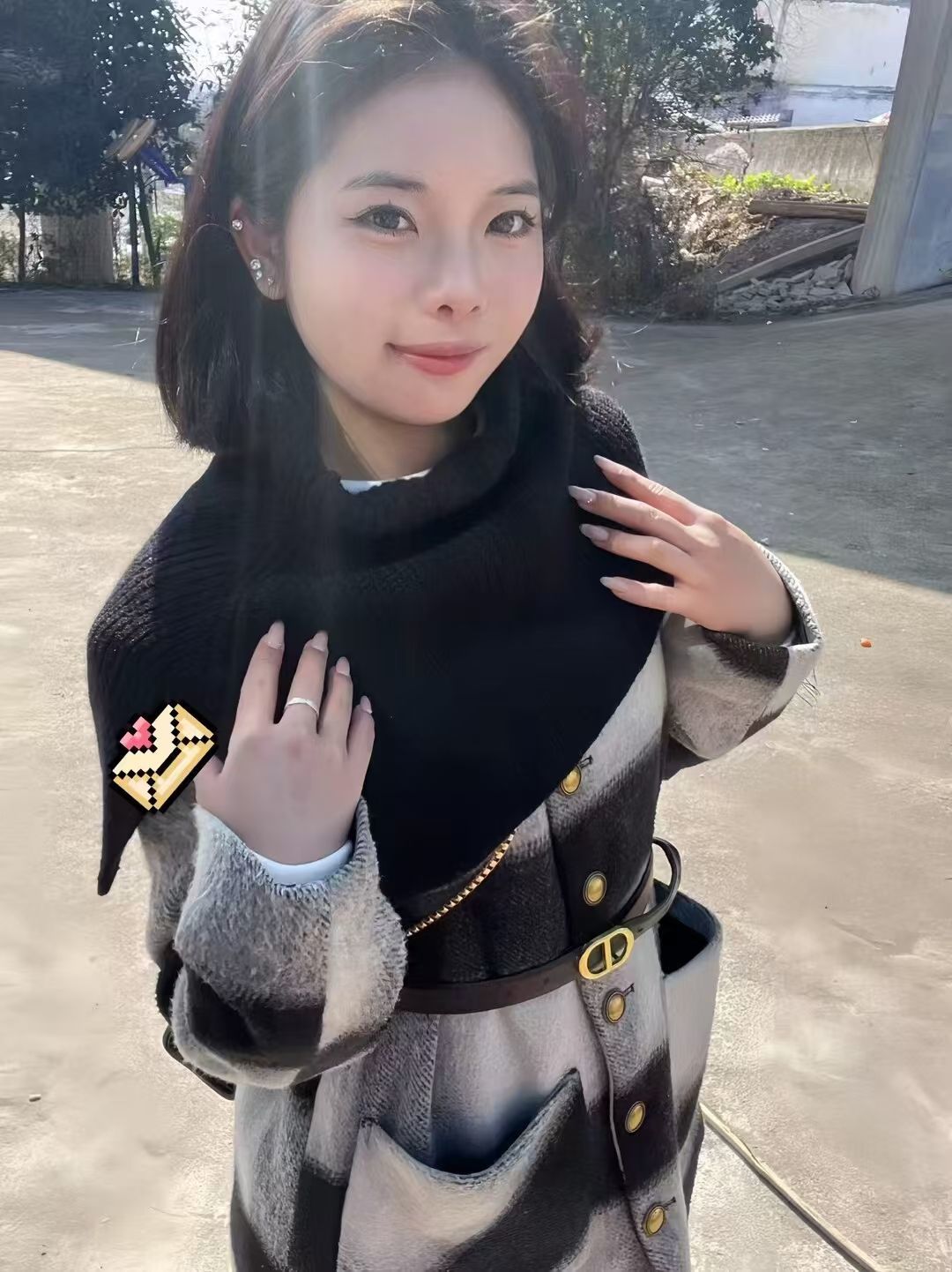 新人琳嘉佳的图片