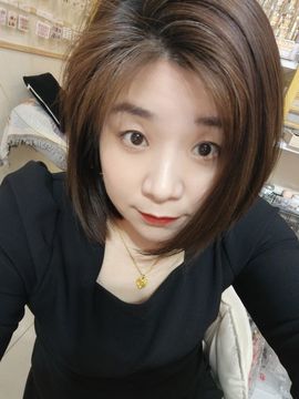 单身女老板主播照片
