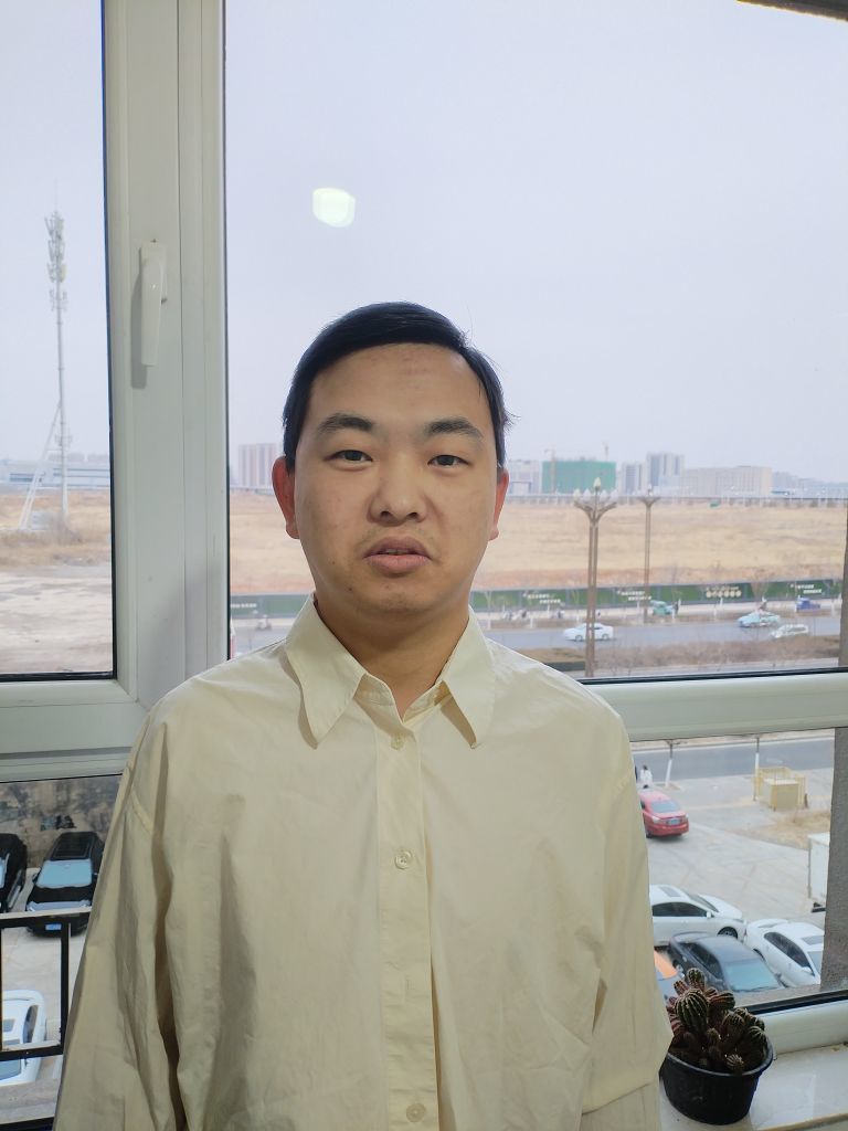 掌心之中m的图片