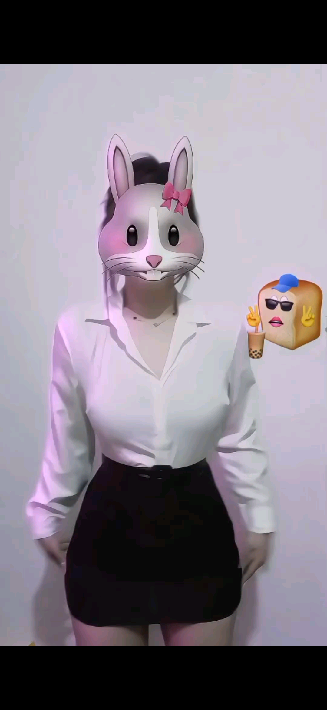 /媚眼