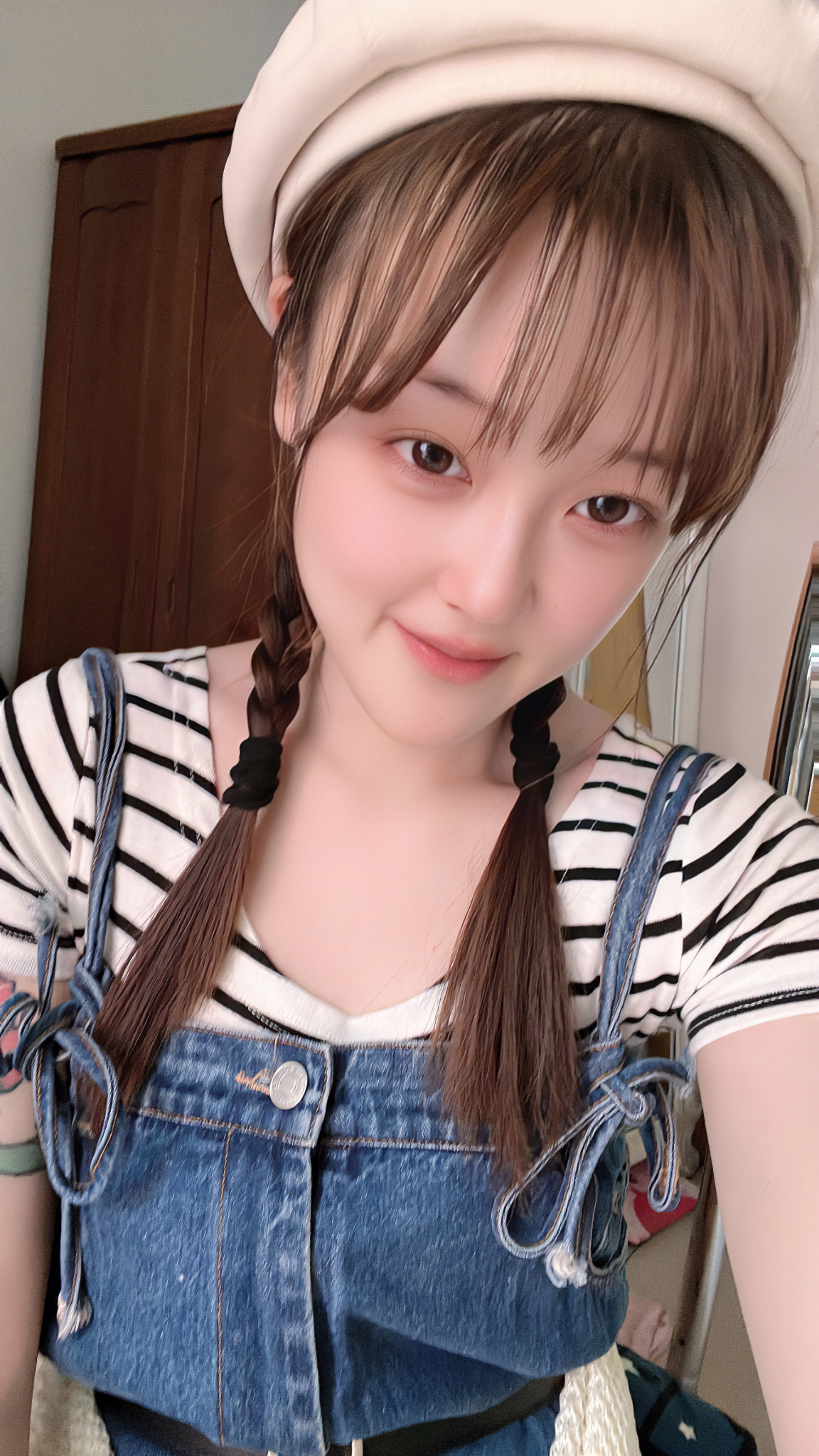 周周吖う主播图片