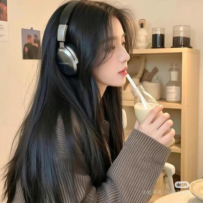 微儿🍬宝宝海报