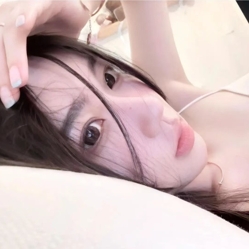 专属🦄欣的主播海报