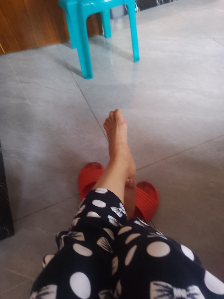活泼鸭退了吧，子主播图片