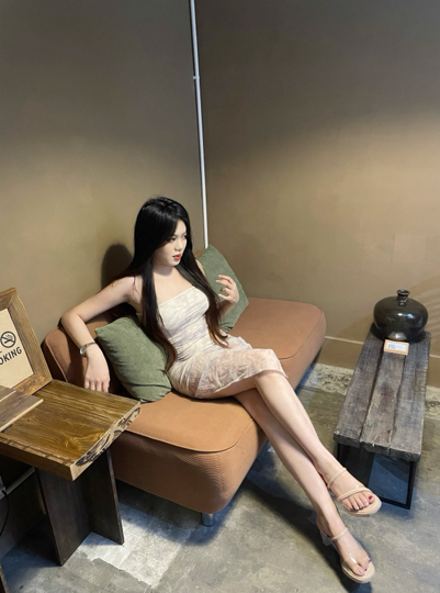 白宝宝吖海报