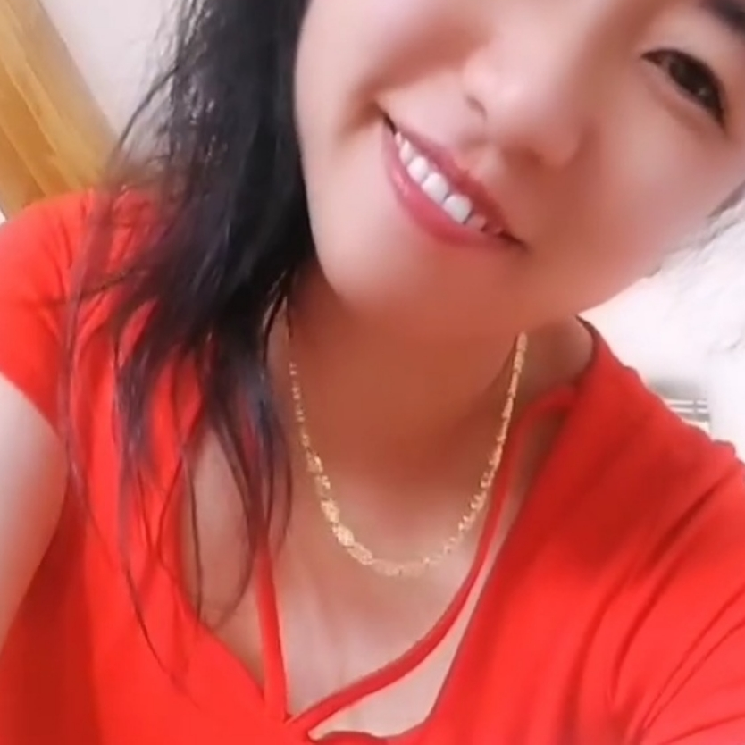 两个胖柚子海报