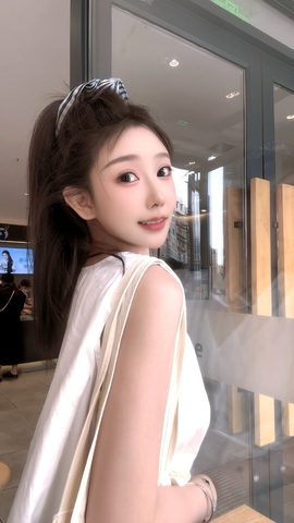 大拉馨💌过个低保叭主播照片